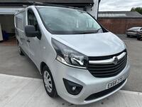 VAUXHALL VIVARO